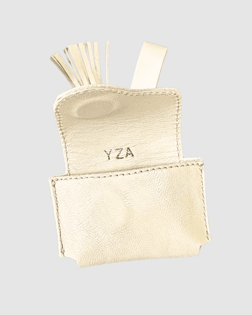 Porte AirPods en cuir “La Vague” Bag Charm made in Marrakesh