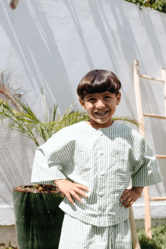 Ensemble TIKKI 2 Pieces pour enfant chemisier et short rayé