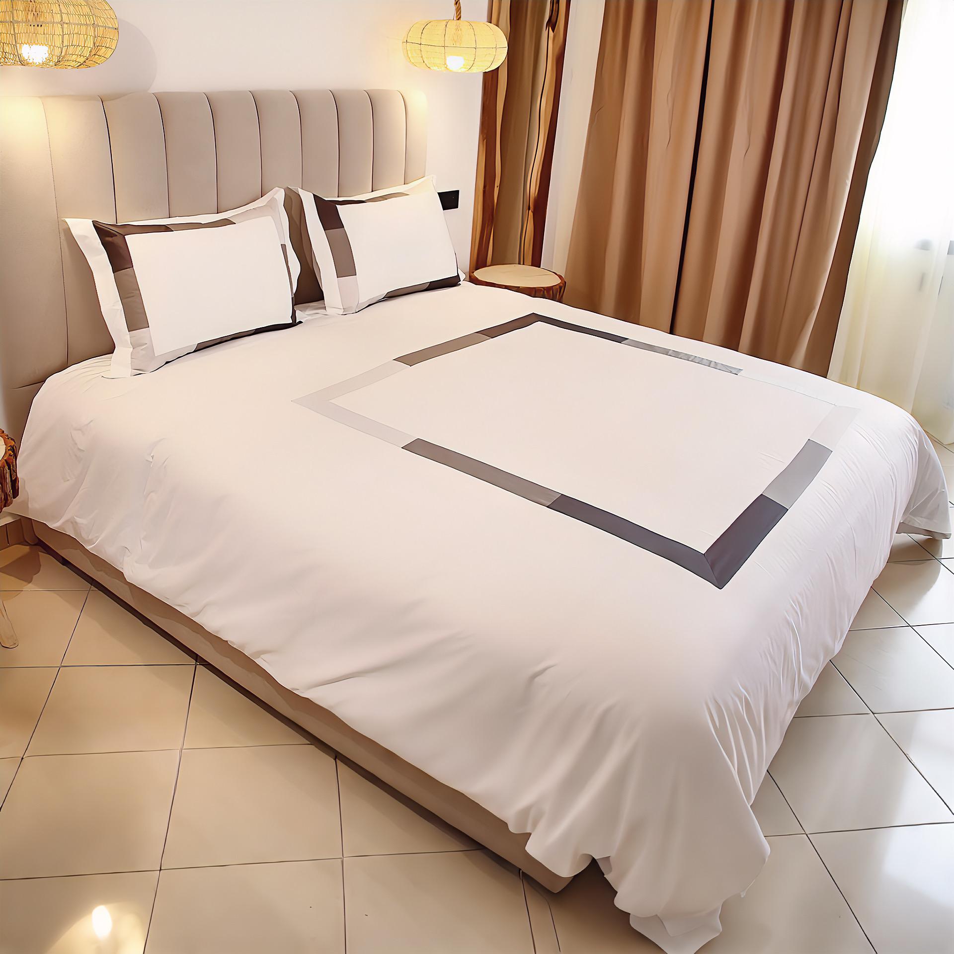 Housse de couette + 2 taies d’oreillers