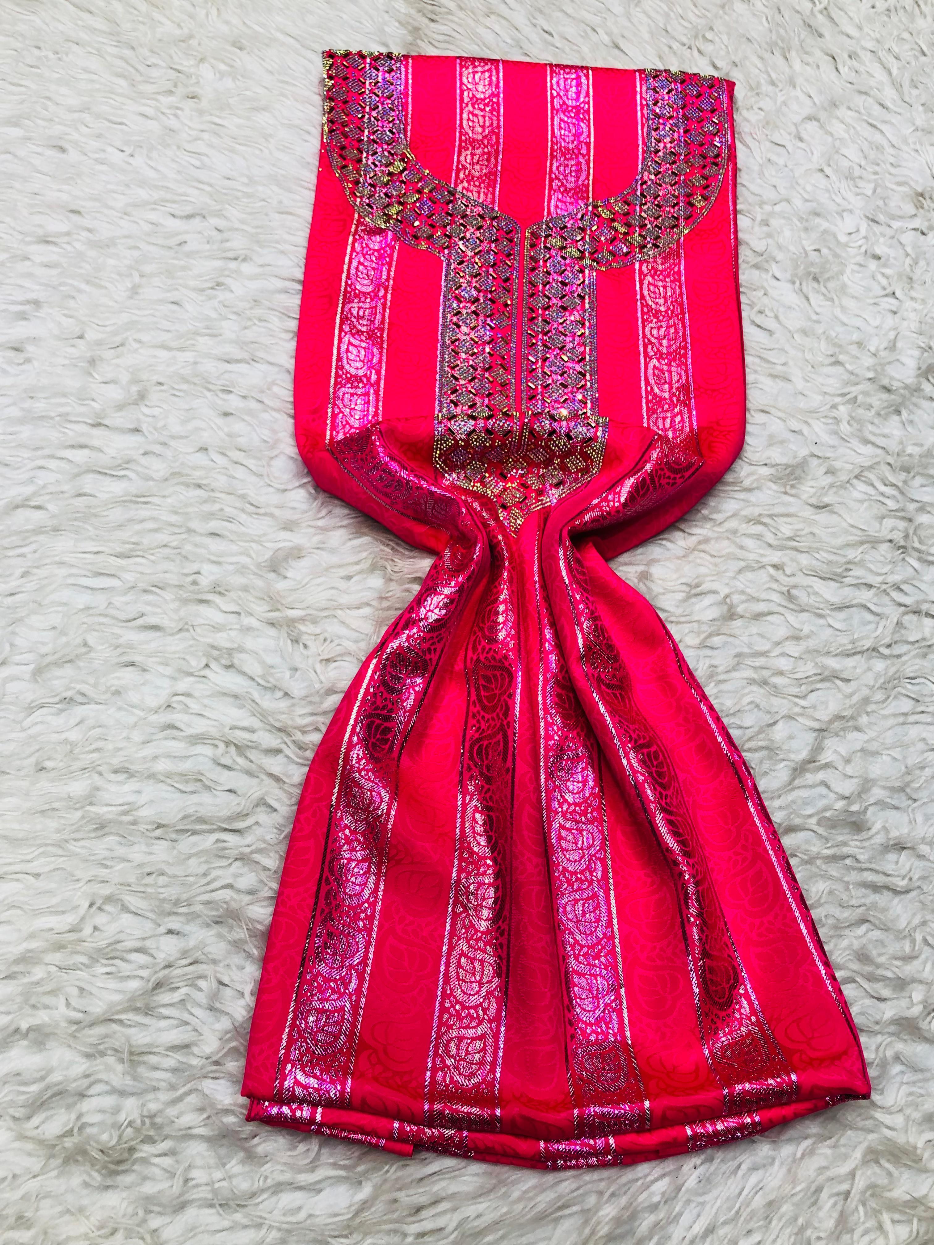 Mikhwar Jawhara en Rouge Claire