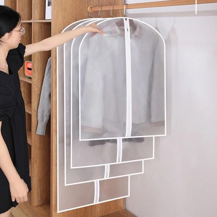 Housse de protection vêtements anti-poussière Transparent