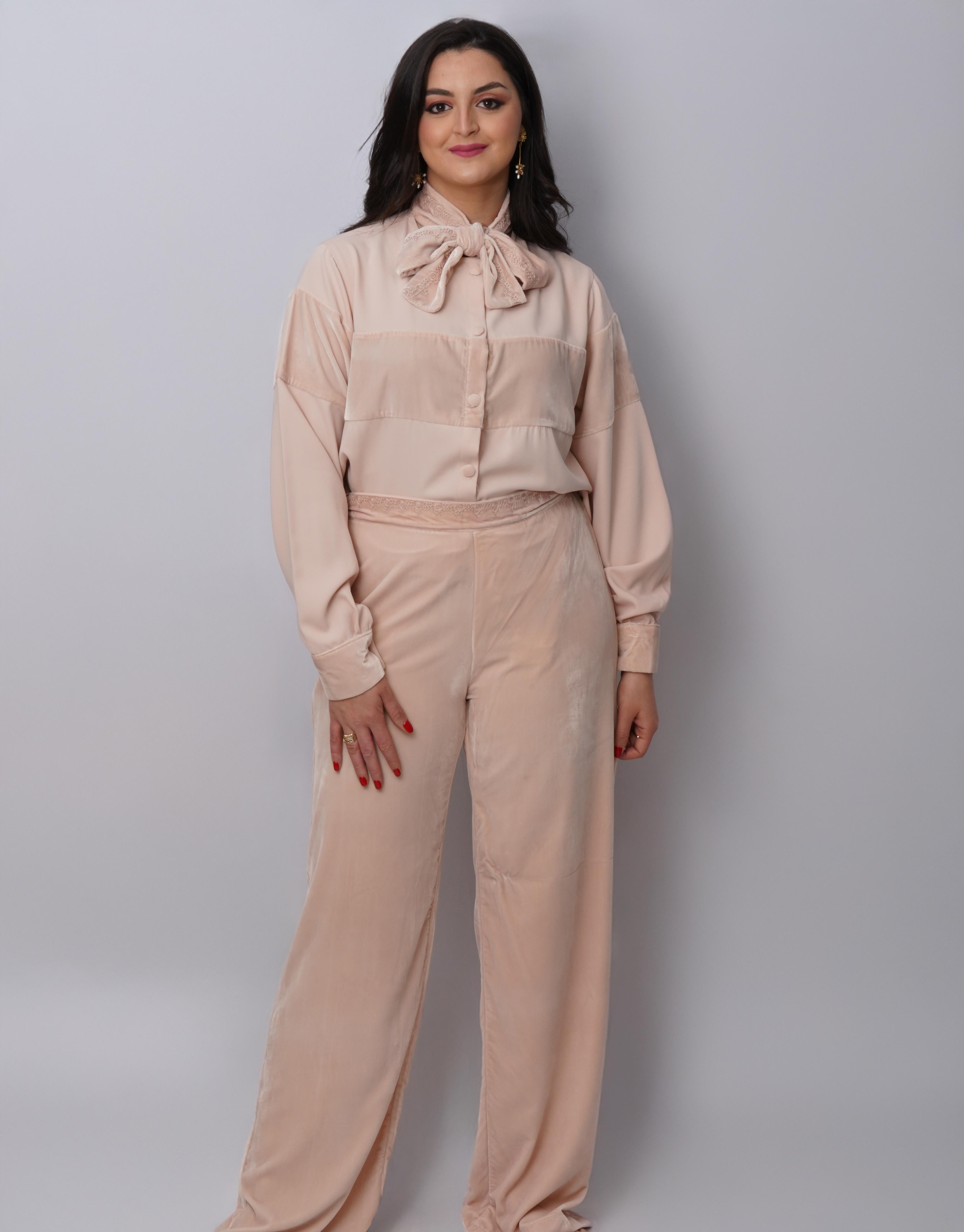 Ensemble chemise et pantalon 