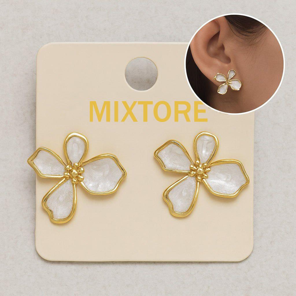 Boucles d’Oreilles Fleur Nacrée