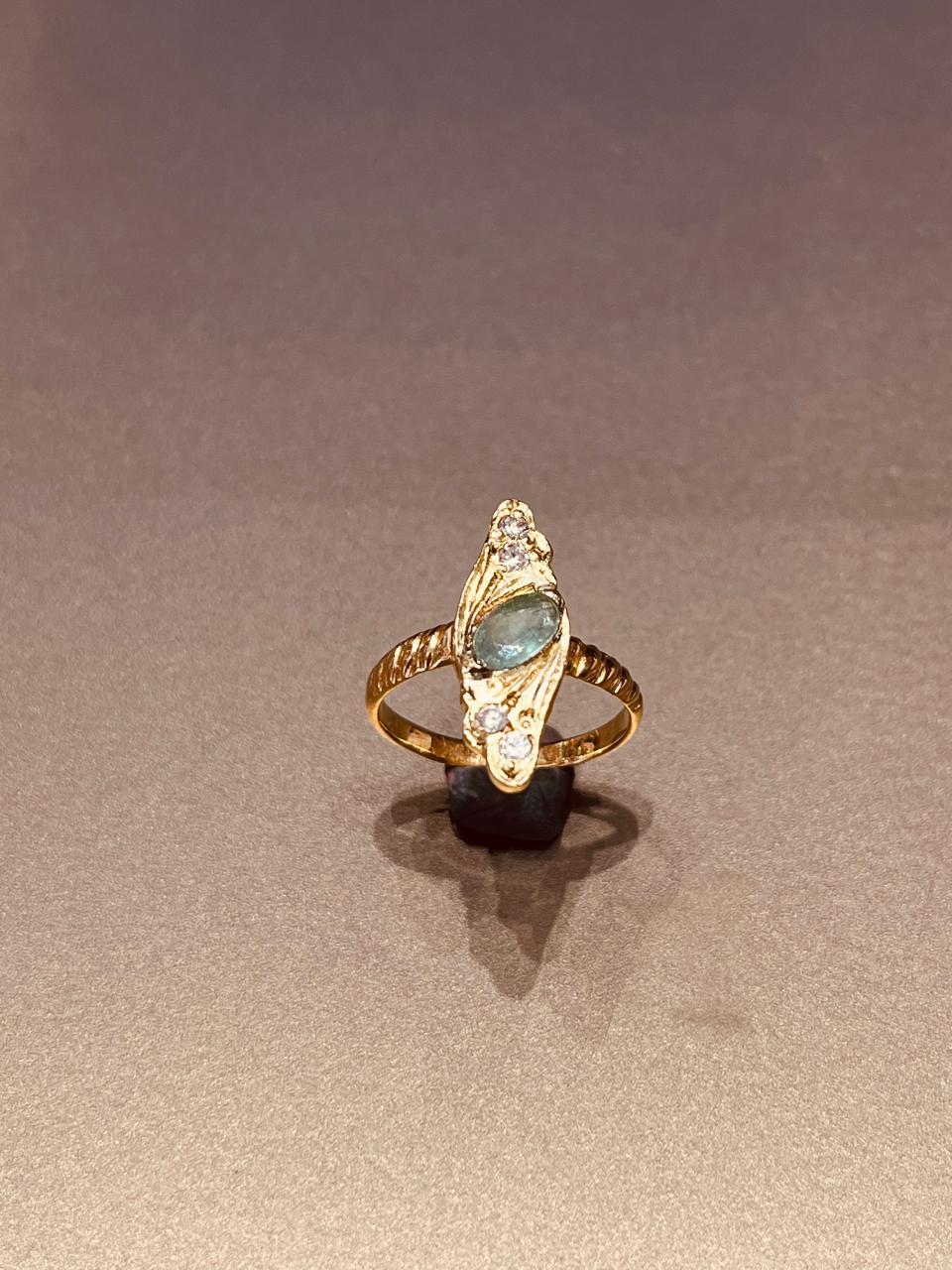 Bague en or emeraude et diamants 