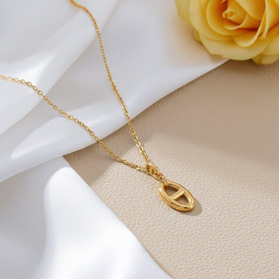 Collier Pendentif Maille Ancre Ovale Plaqué Or Classique Chic