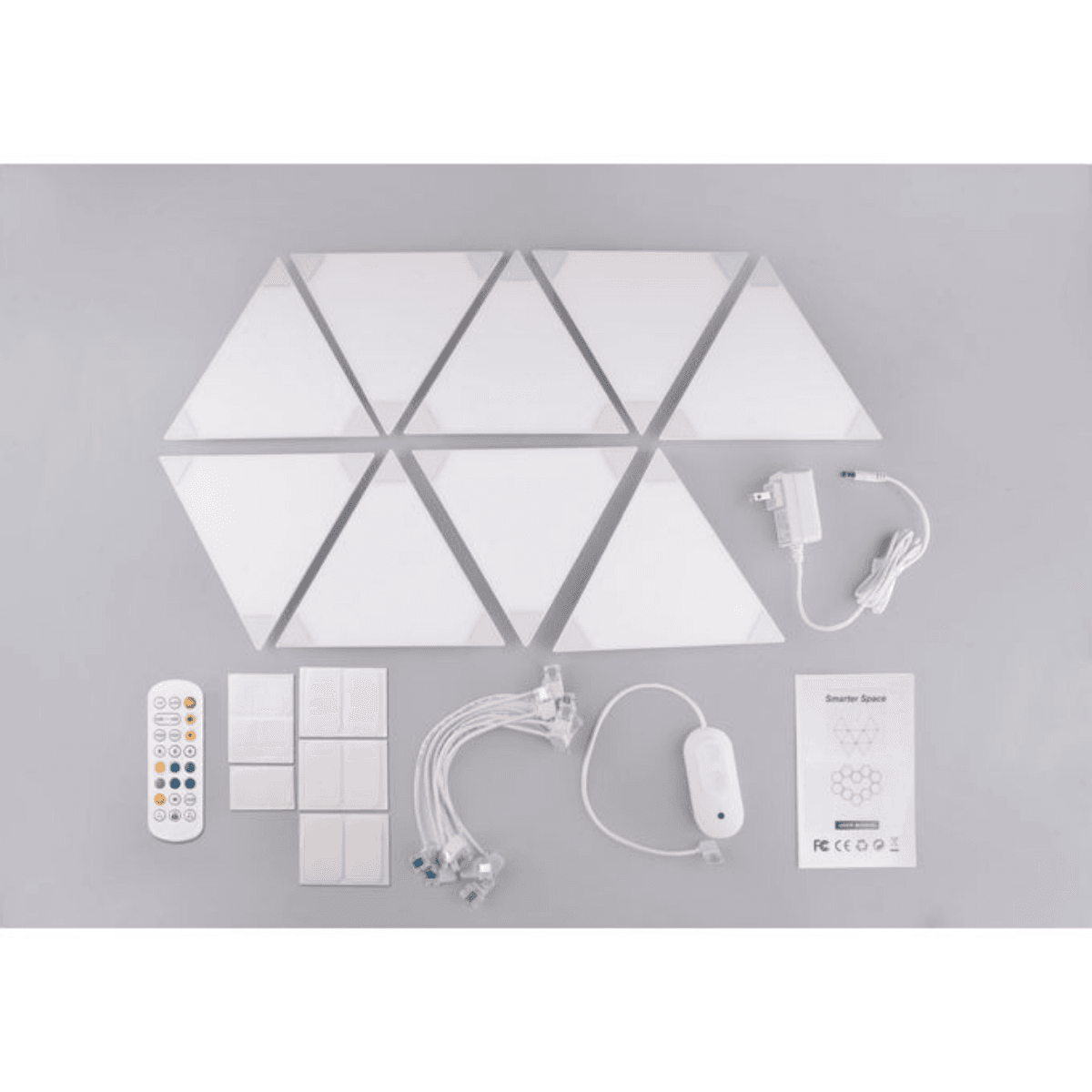 Lampe triangulaire intelligente 24w RGB 16M couleurs.